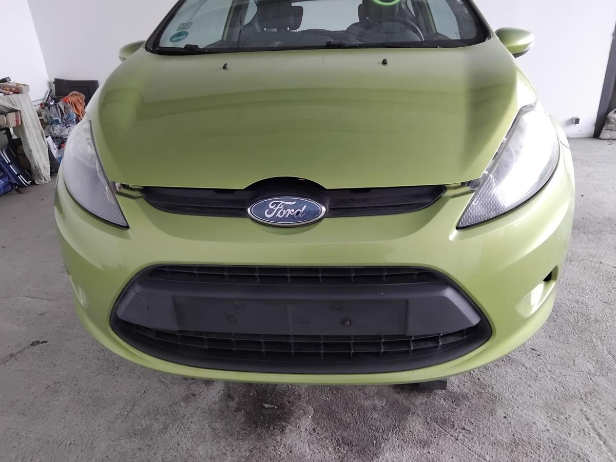 Ford Fiesta JA8 orig Stossf&auml;nger Sto&szlig;stange vorn mintgr&uuml;nmet. Squeeze BJ2009
