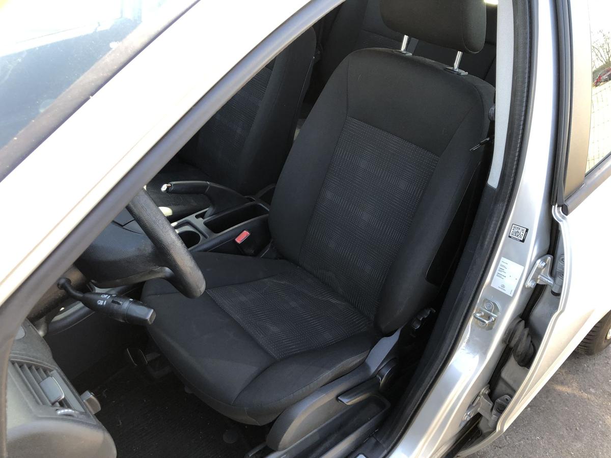 Mercedes W169 A Klasse Mopf Sitz vorn links Fahrersitz Stoff mit Heizung