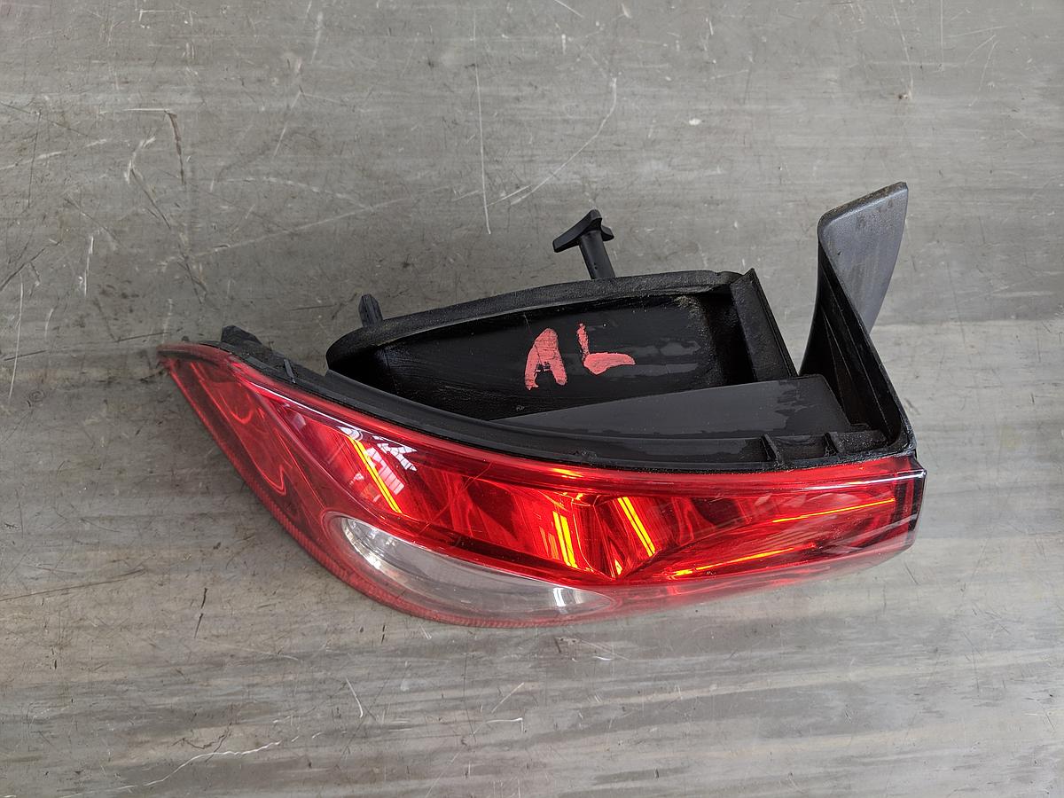 Renault Laguna II 05-07 Rückleuchte aussen links Rücklicht Lampe