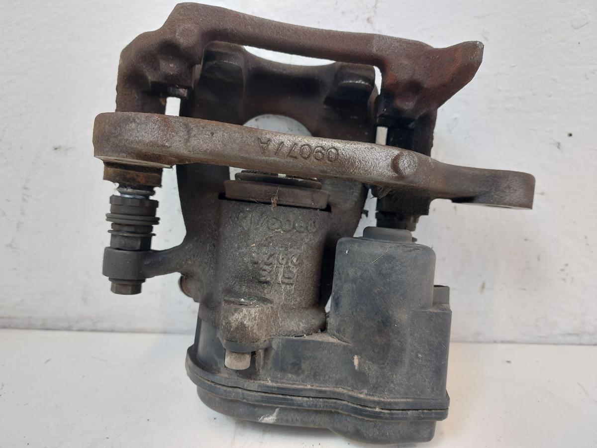 Nissan Qashqai J11 Bremssattel hinten rechts Sattel Bremszange elek Parkbremse