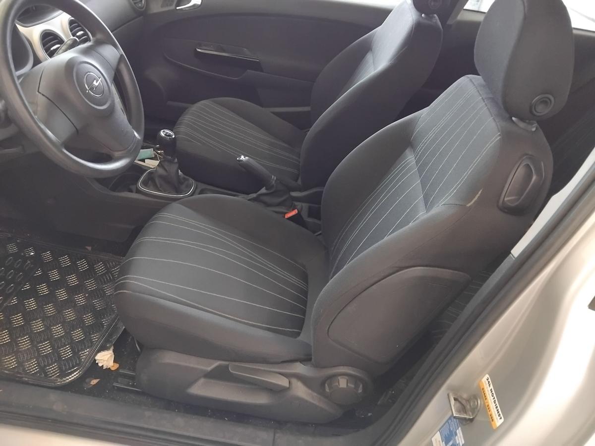 Opel Corsa D original Sitz vorn links 3-t&uuml;rig Fahrersitz Stoff anthrazit BJ2007