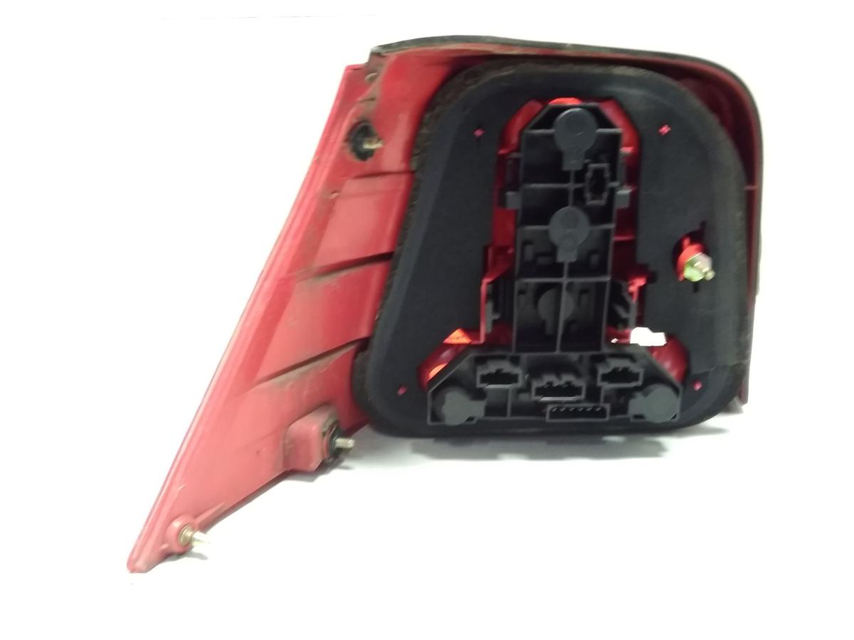 VW Golf 4 1J Flie&szlig;heck original R&uuml;ckleuchte Heckleuchte rechts BJ2003