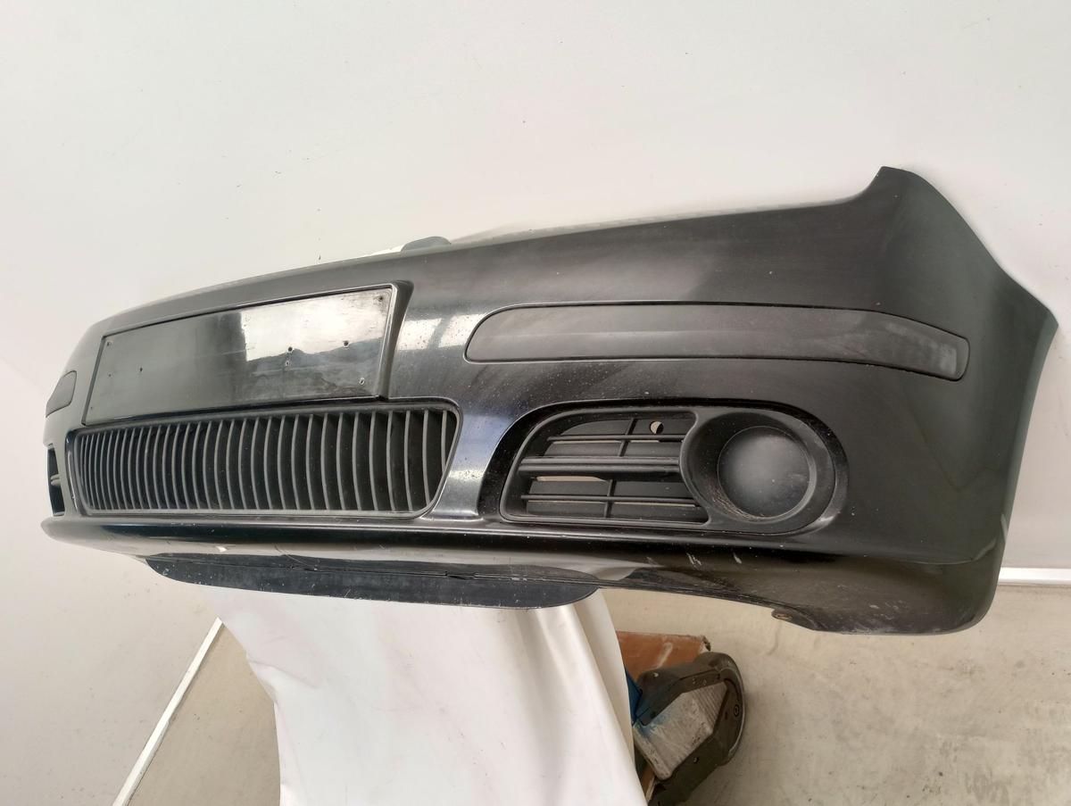 Skoda Fabia 6Y Bj 05 orig Stoßstange vorn Stoßfänger Schwarz Facelift ab 2004