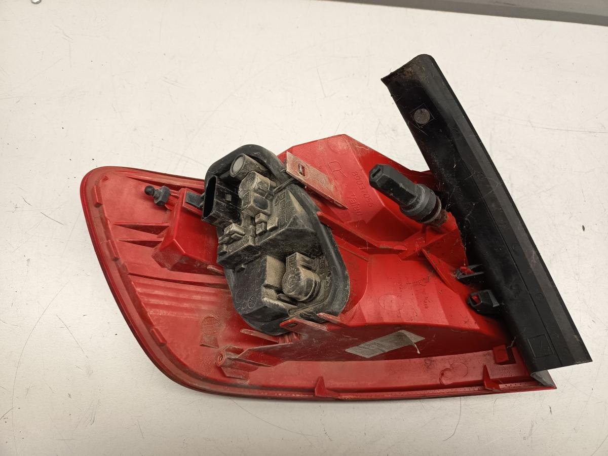 Audi A6 4F Kombi original R&uuml;ckleuchte rechts aussen LED Baujahr 2006