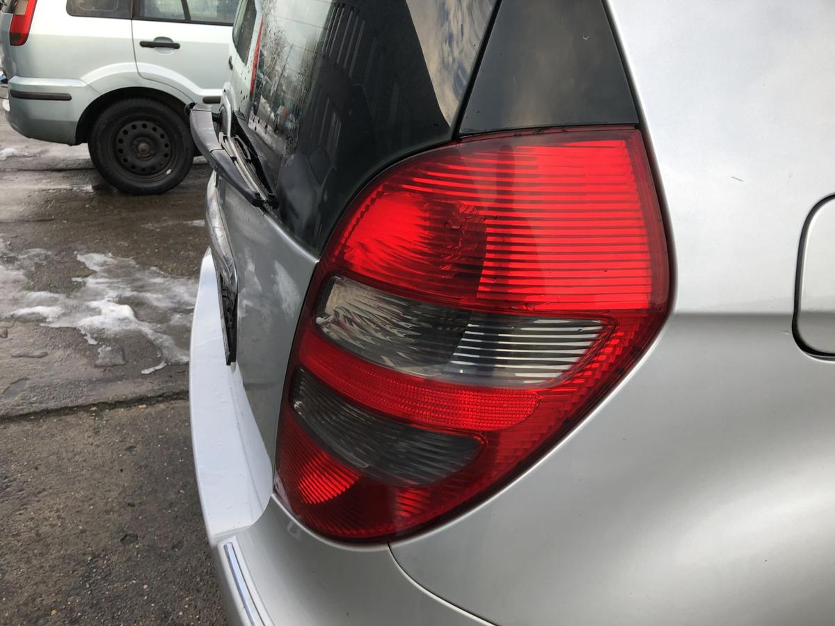 Mercedes A Klasse W169 R&uuml;cklicht rechts R&uuml;ckleuchte 1698201064 5t&uuml;rer