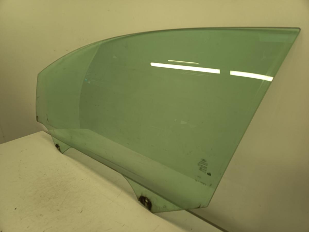 Ford Fiesta Mk7 3t&uuml;rer original T&uuml;rscheibe vorn links Fahrerfenster Bj 2013