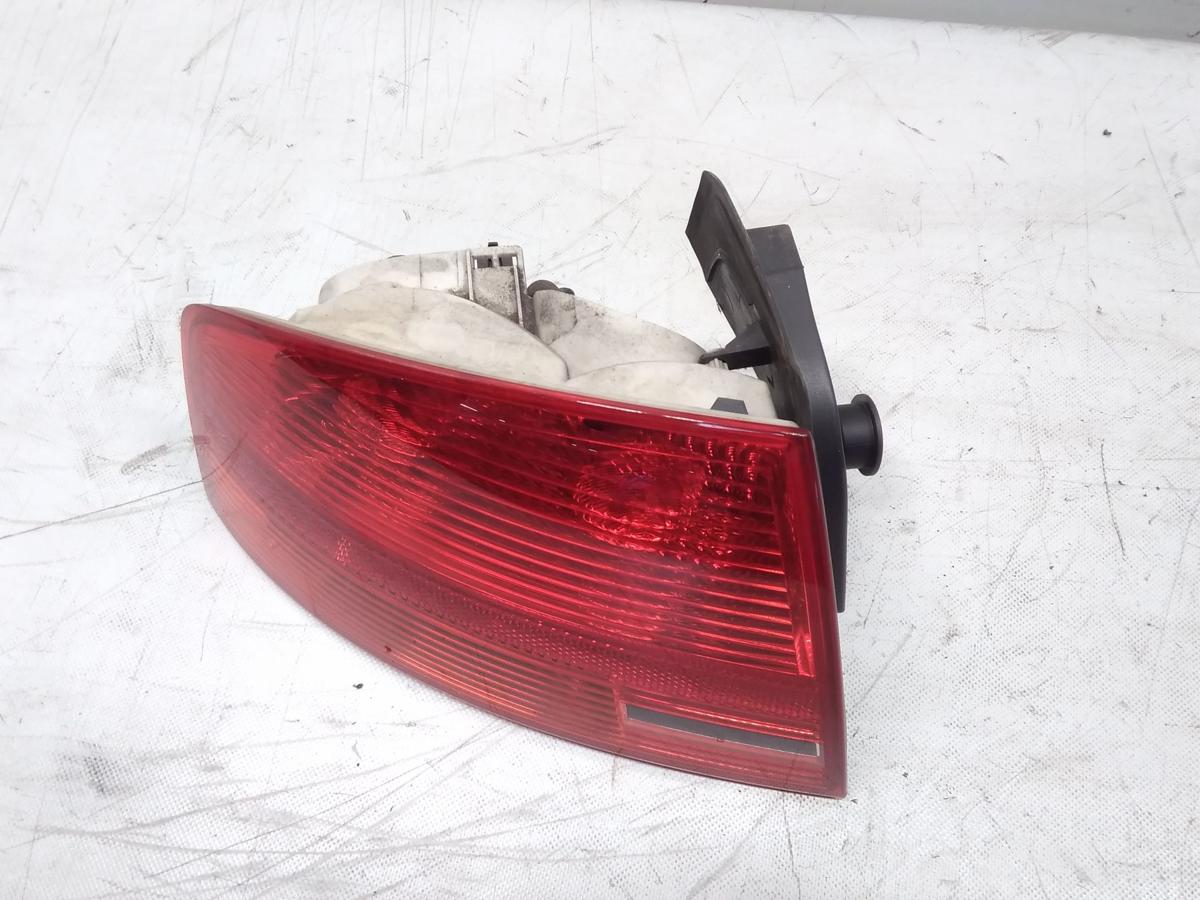 Audi A4 8E B7 Limousine original Rückleuchte Heckleuchte links BJ2005 8E5945095