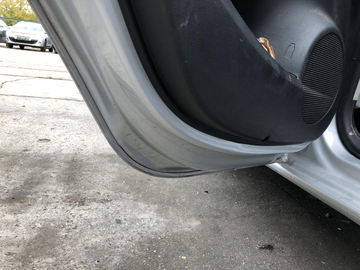 Seat Ibiza 6J 6P ST Kombi Tür hinten links Fondtür Roh LX7W Eissilber Metallic