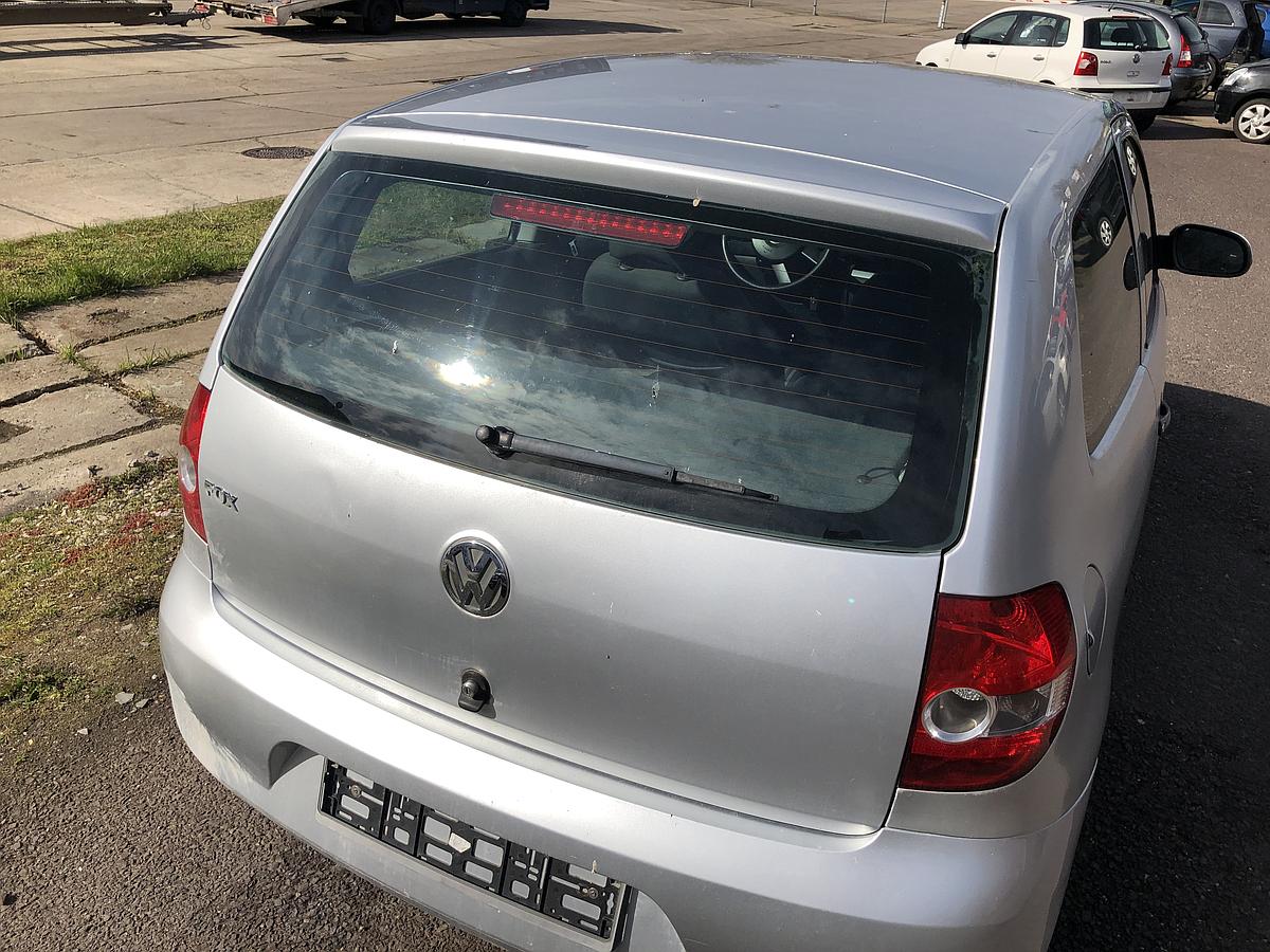 VW Fox 5Z Heckklappe mit Heckscheibe silber LA7W flache Dellen