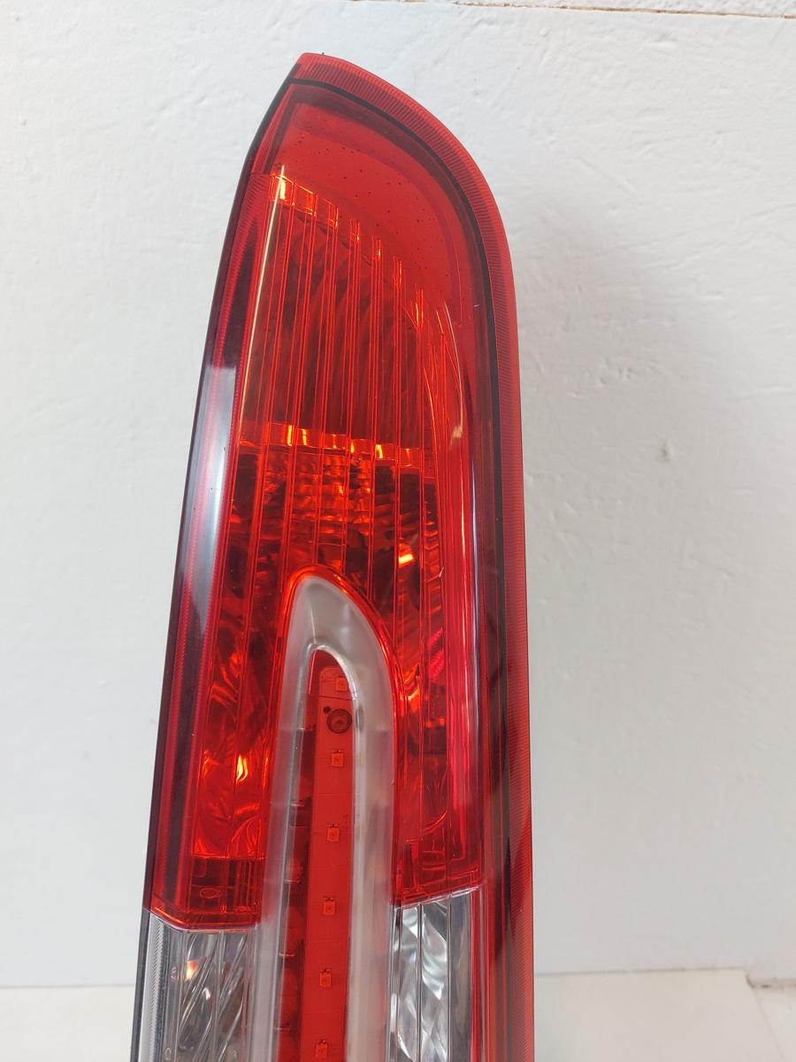 Ford C-Max DM2 ab 2007 R&uuml;ckleuchte rechts R&uuml;cklicht Heckleuchte LED Facelift