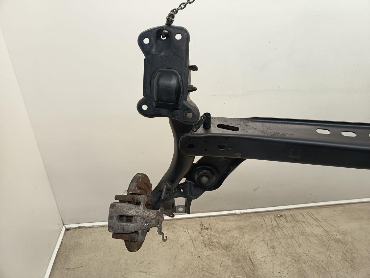 Skoda Octavia III 5E orig Hinterachse Tr&auml;ger 5 Loch scheibengebremst ABS Bj 2016