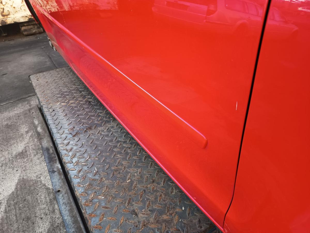 VW Polo 9N3 3türer original Tür rechts Beifahrer P3G Flashrot Bj 2006