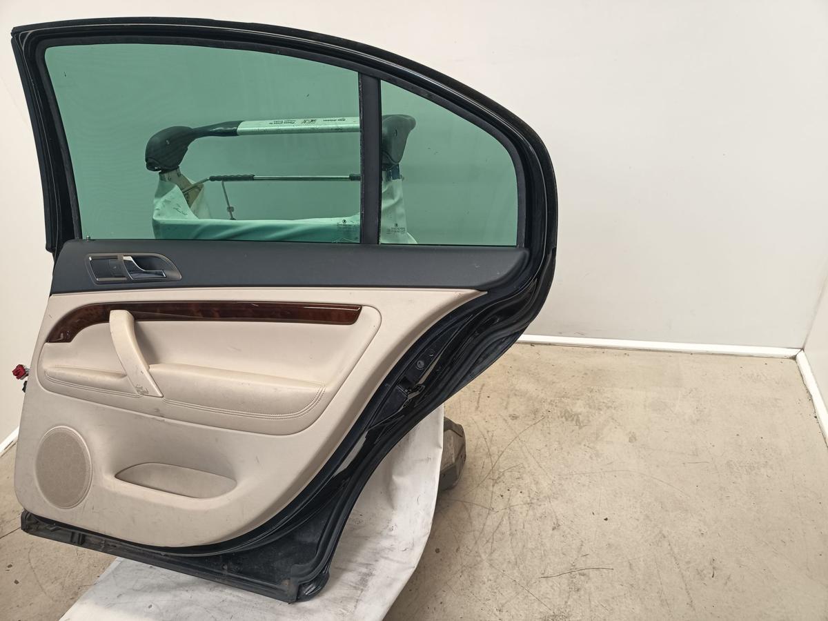 Skoda Superb 3U4 orig Tür hinten rechts LF9R Black Bj 2004