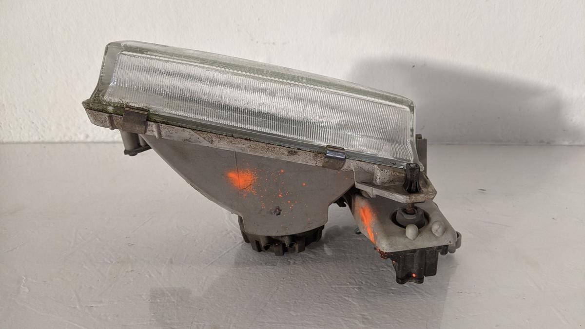 Mazda Demio Scheinwerfer Lampe links Halogen Stanley