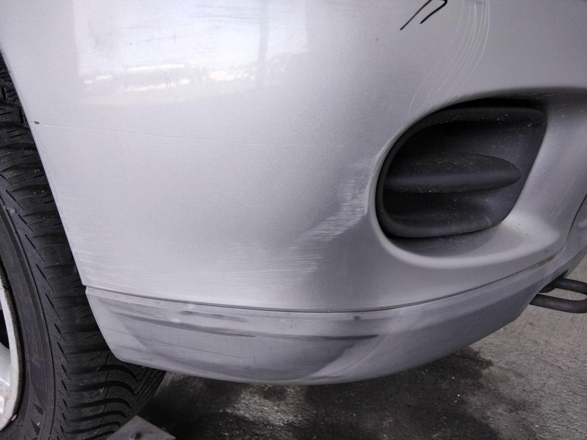 Nissan Micra K11 original Stossfänger Stoßstange vorn Facelift BJ2001 KL0 silvermetallic