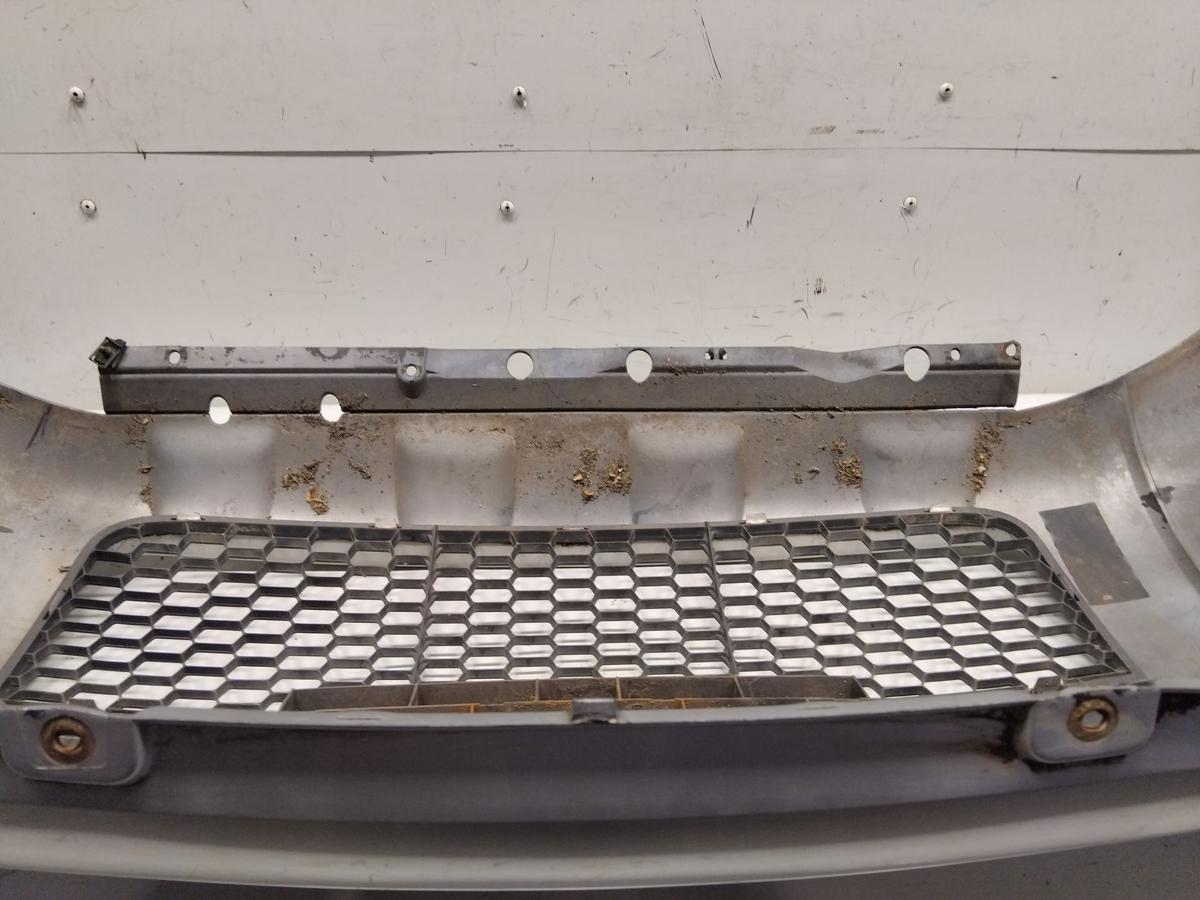 Citroen C3 Pluriel original Stoßfänger Stoßstange vorn beschädigt Bj.2003