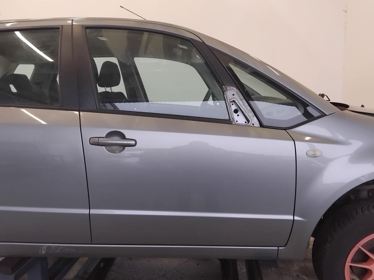 Suzuki SX4 T&uuml;r vorn rechts Beifahrert&uuml;r ZCD Galactic Gray 5t&uuml;rig BJ2006