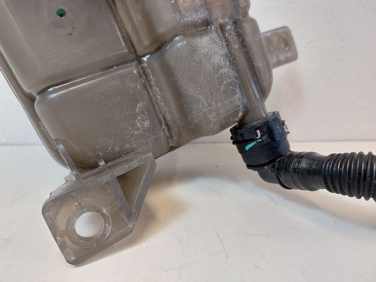 NIO ET7 Elektro K&uuml;hlwasserbeh&auml;lter Ausgleichsbeh&auml;lter Beh&auml;lter K&uuml;hlwasser