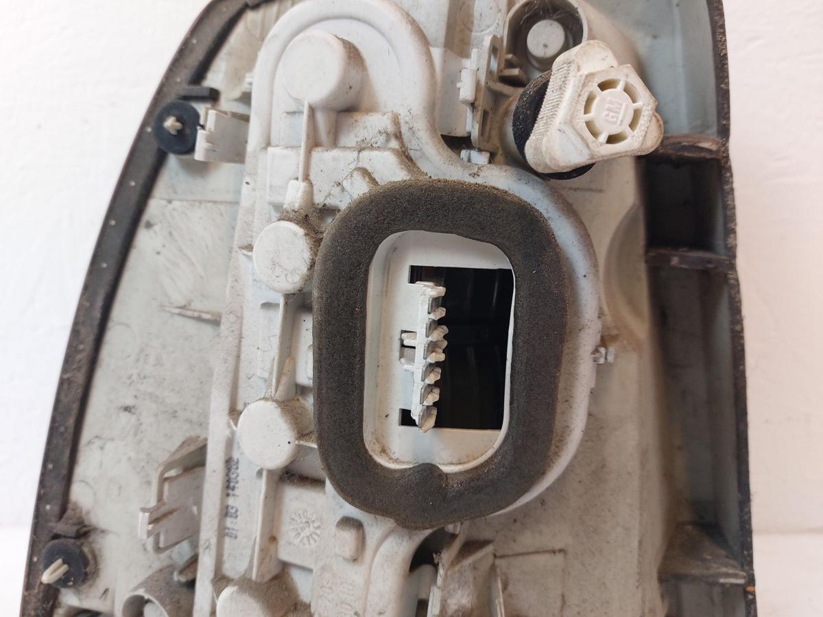 Opel Astra G Coupe Rückleuchte Rücklicht Schlussleuchte Lampe hinten rechts