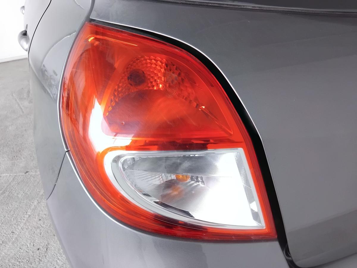 Renault Clio 3 Facelift original R&uuml;ckleuchte Heckleuchte links Flie&szlig;heck BJ2009