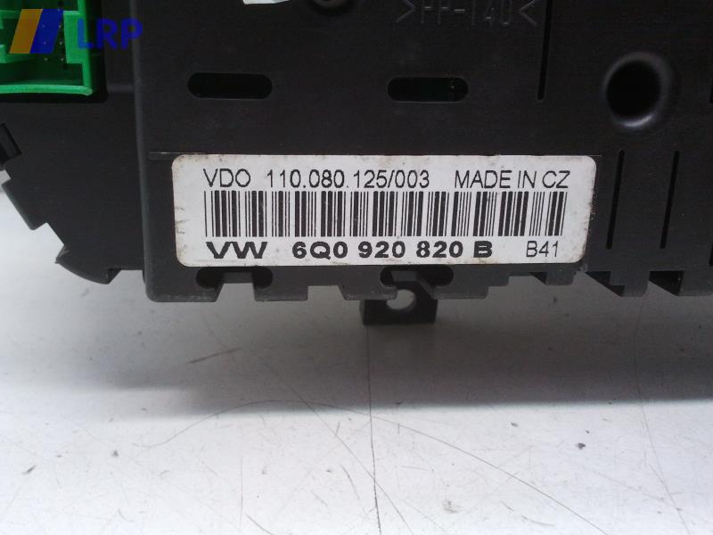 Skoda Fabia 6Y BJ2000 original Tacho Kombiinstrument 110.080.125/003 VDO