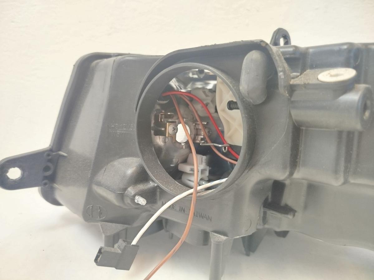 Skoda Superb 2 Typ 3T Scheinwerfer vorn rechts Frontscheinwerfer Halogen TYC