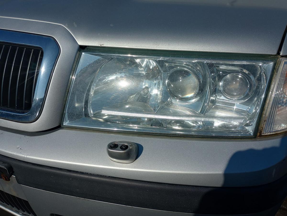 Skoda Octavia 1U orig Scheinwerfer links Xenon Steuergerät Bj 2003