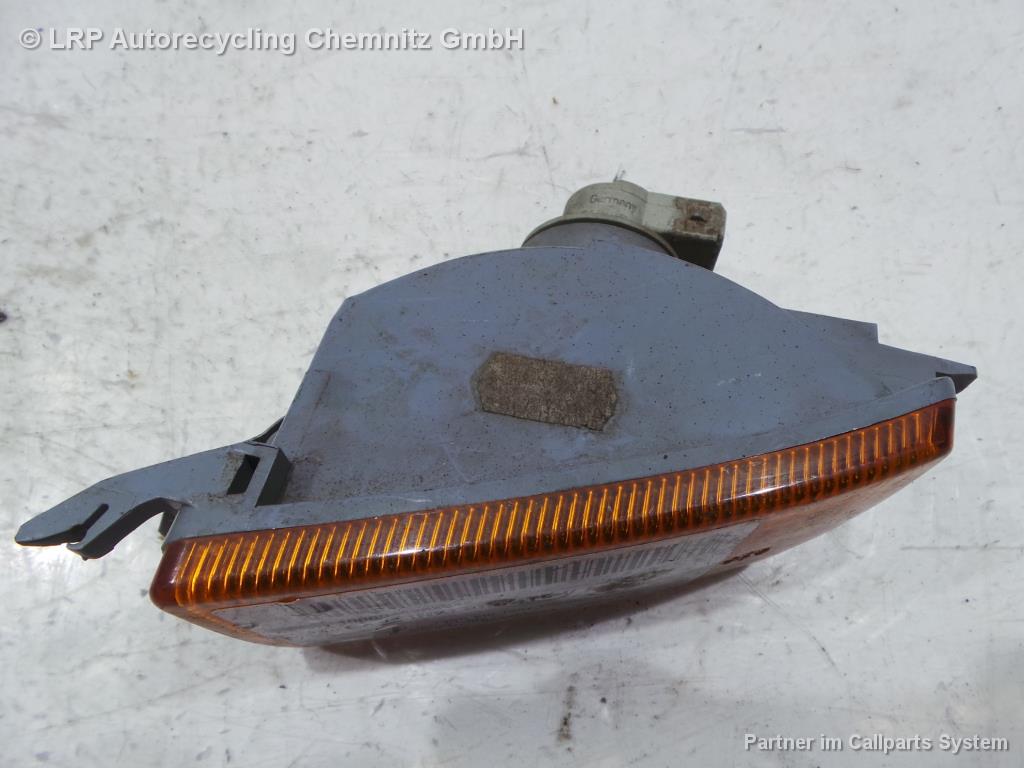 VW Golf III 3 Bj 1995 Blinkleuchte links Blinker orange