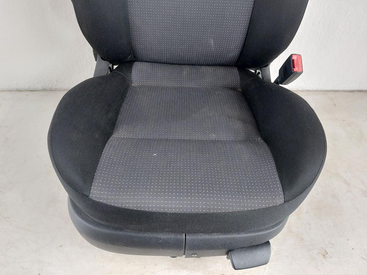 VW Golf 4 IV 1J Variant Sitz vorn rechts Beifahrersitz Stoff Heizung auch 5trg