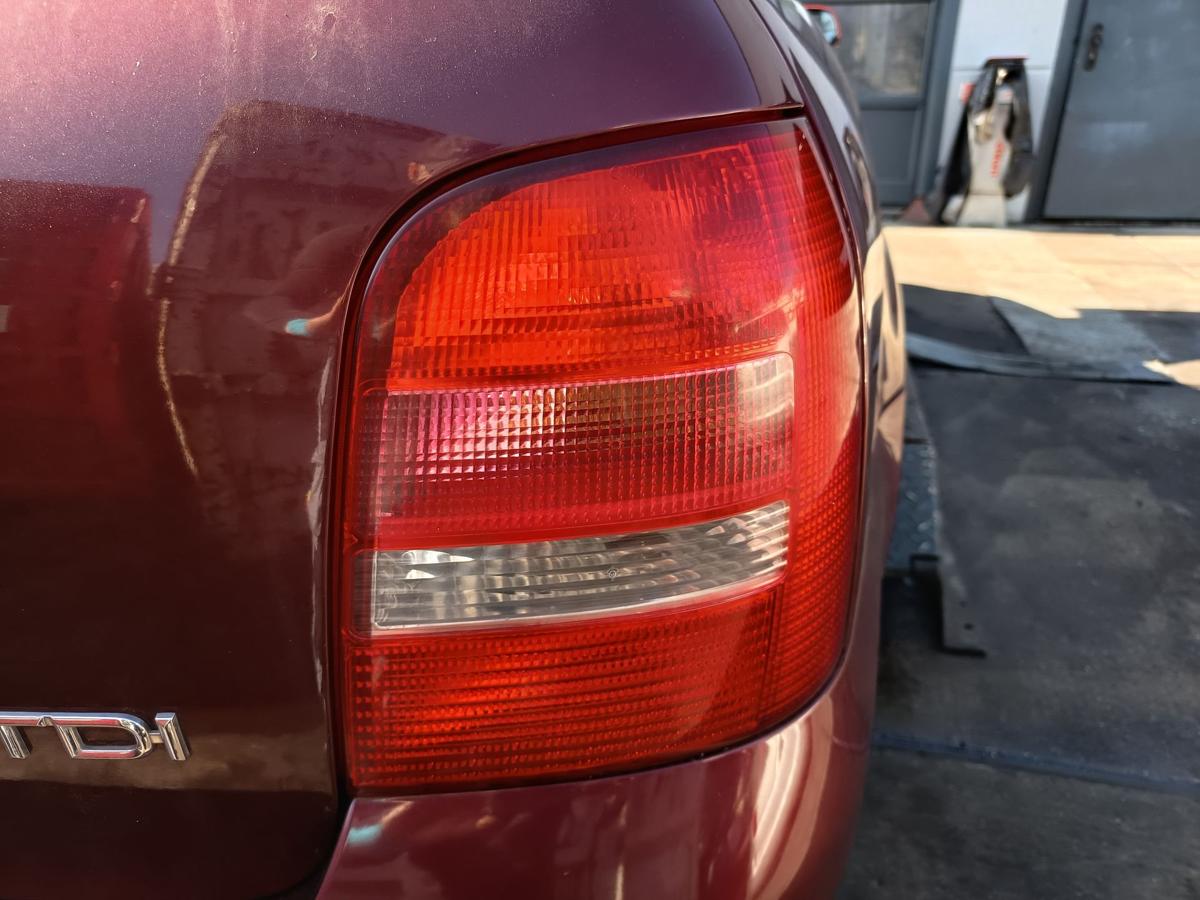 Audi A4 B5 8D original Rückleuchte rechts Heck/Schluss/Licht Bj 2000
