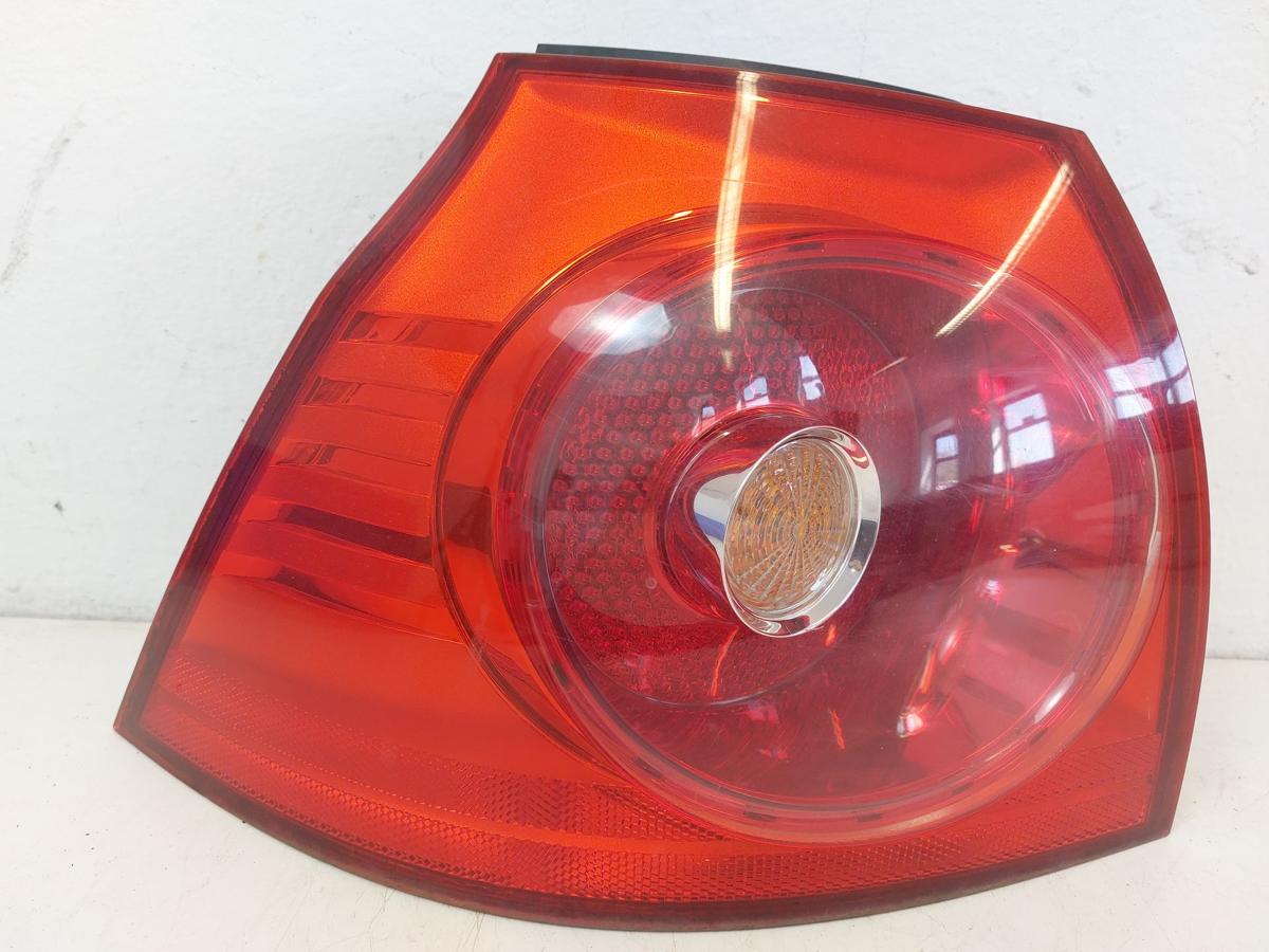 VW Golf V 5 R&uuml;ckleuchte Schlussleuchte R&uuml;cklicht hinten aussen links 3/5 T&uuml;rer