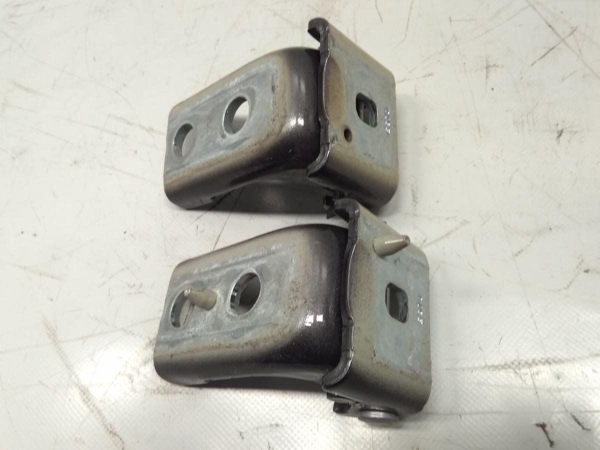 Opel Combo E original Satz Türscharniere vorn links unfallfrei Bj.2023