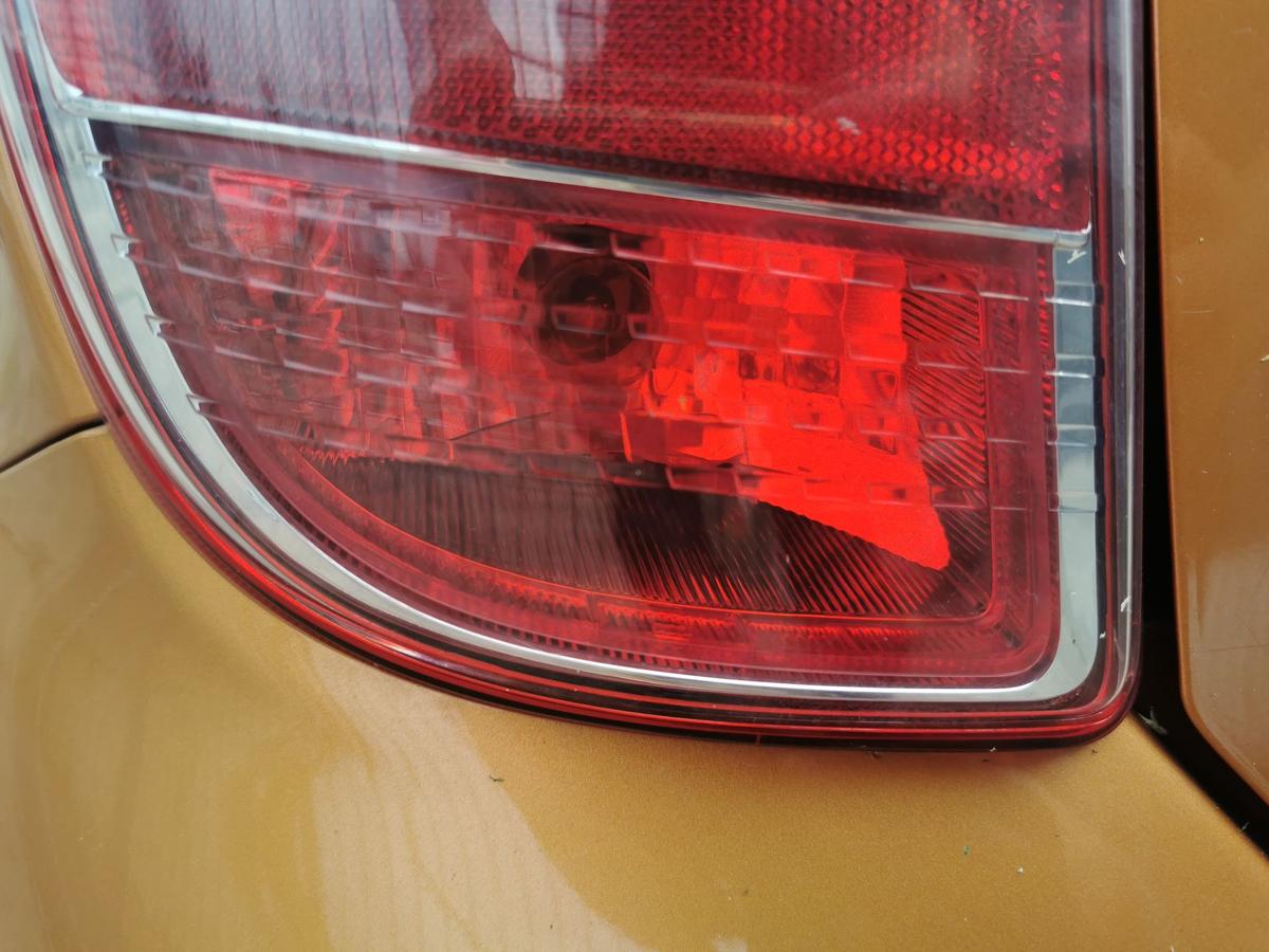 Nissan Micra K13 Rückleuchte Schlussleuchte Rücklicht Lampe hinten links OE