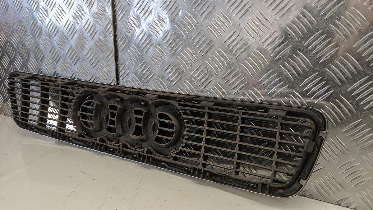 Audi S4 B5 Grill Kühlergrill Frontgrill Originalteil 8D0853651C