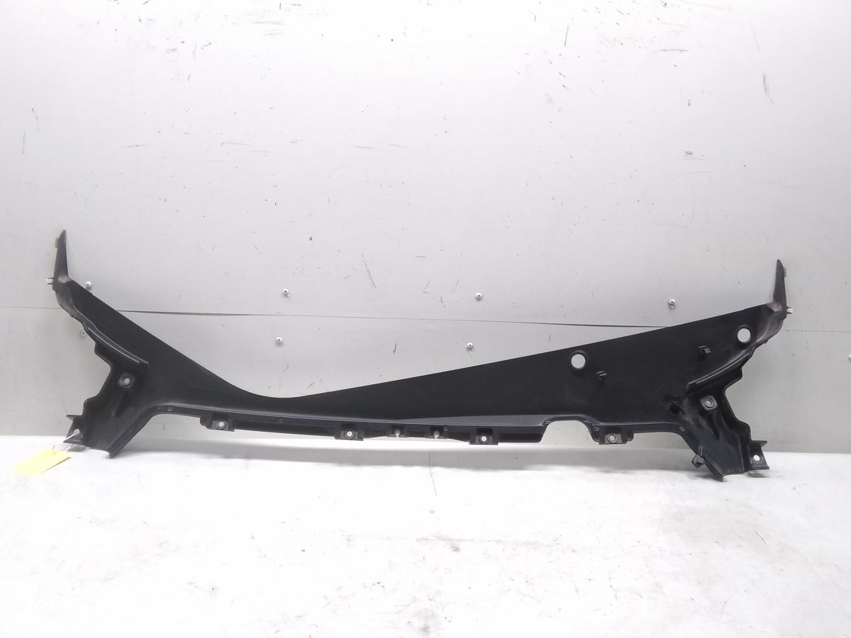 Tesla Model Y original Plastikabdeckung Blende Windlauf 1492603-00-C Bj.2022