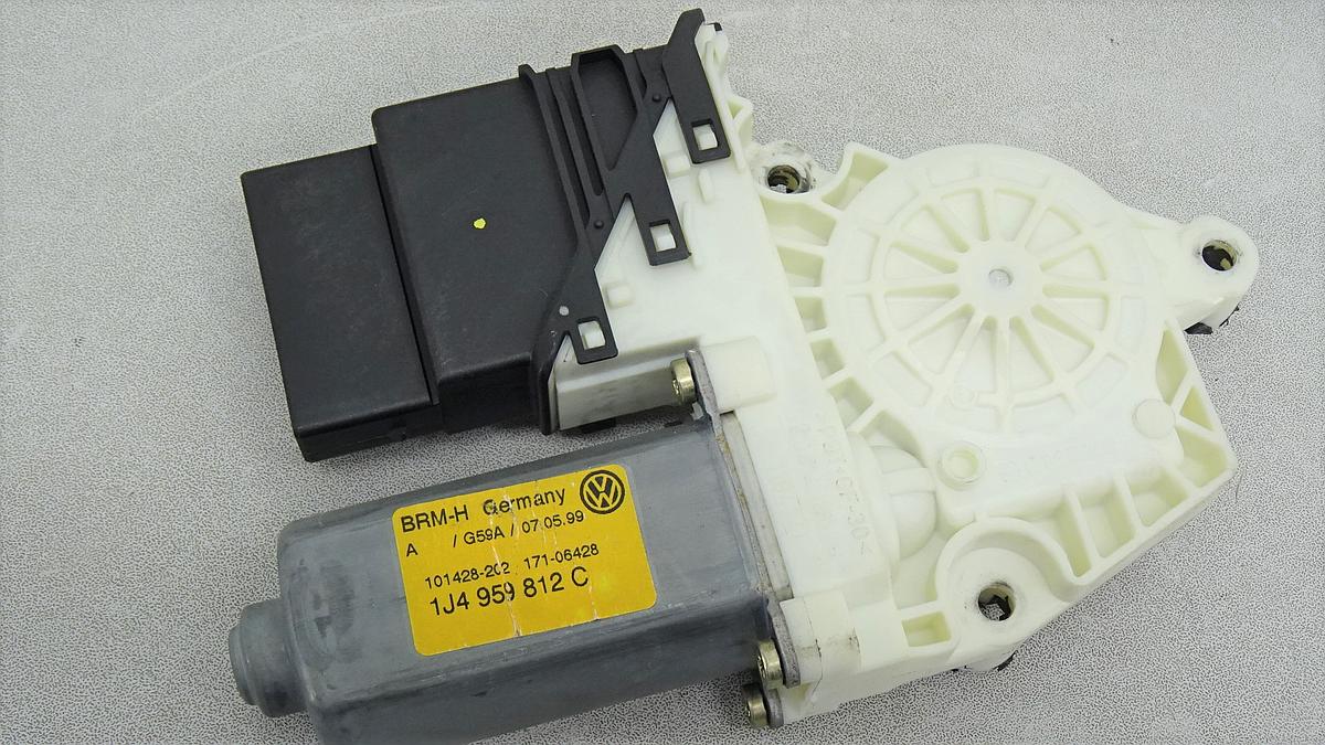 VW Golf IV Fensterhebermotor hinten rechts Bj1999 1J4959812C 976101438203