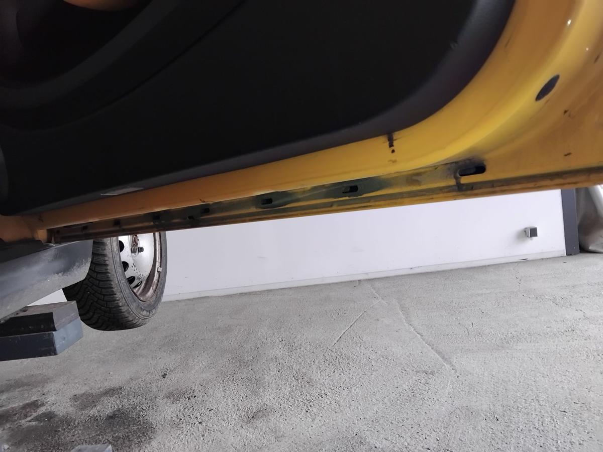 Mini II R56 One T&uuml;r vorn rechts Beifahrert&uuml;r A58 Mellow Yellow BJ2008 3-t&uuml;rig