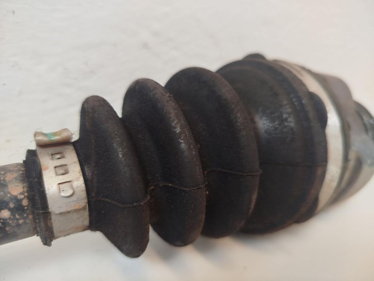 Citroen C1 Typ PS Antriebswelle Gelenkwelle vorn rechts 1.0 53kw OEM