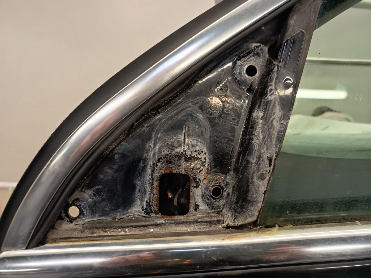 VW Passat 3C Variant Bj 2006 original Tür vorn links Fahrer LC9X Deep Black