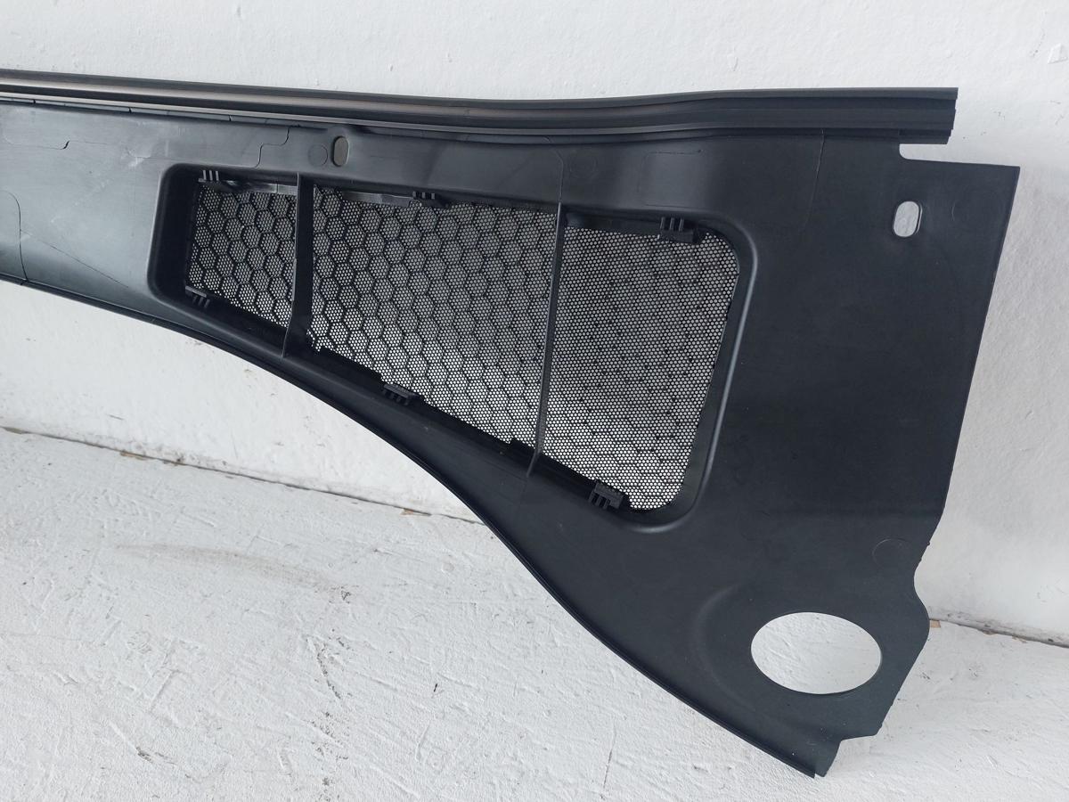 Ford Focus DYB Windlauf Abdeckung Wasserkasten Frontscheibe unten