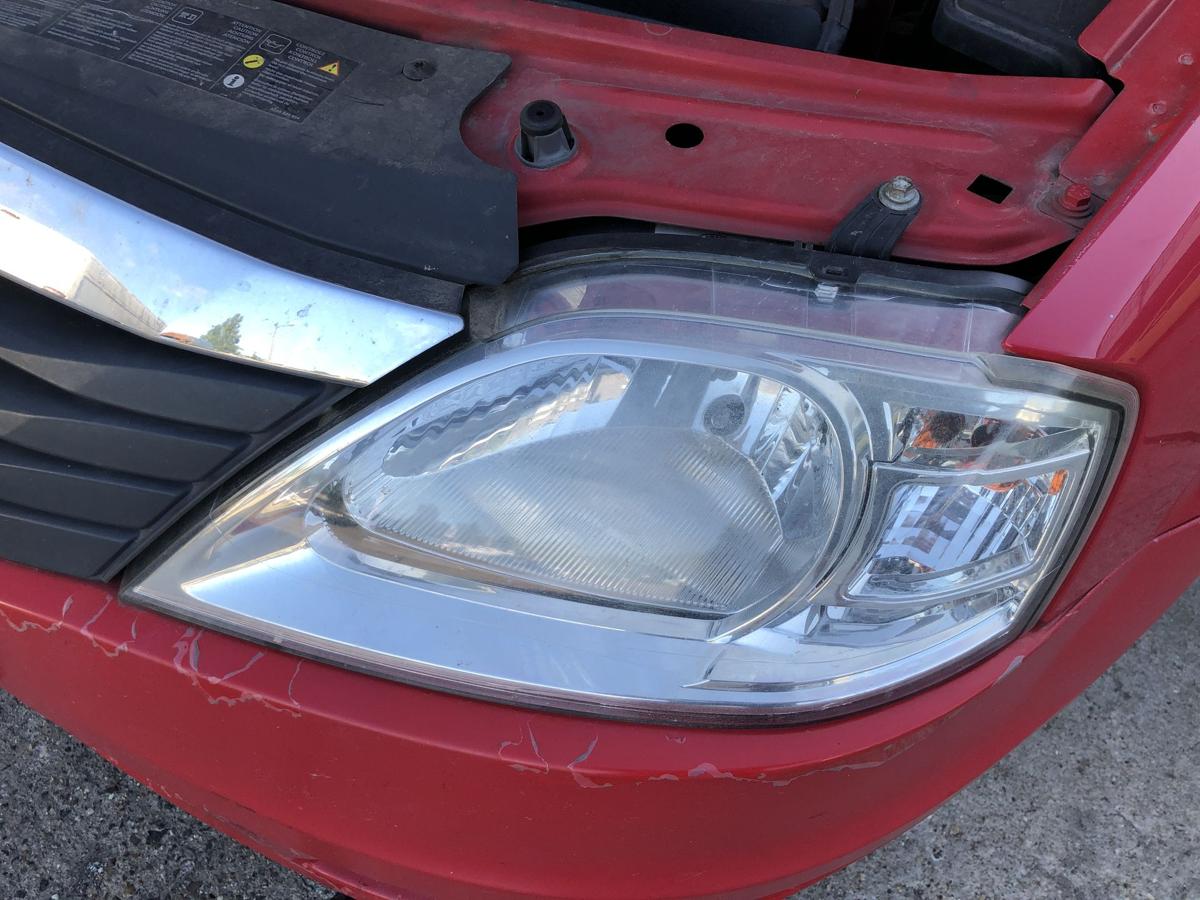 Dacia Logan MCV Scheinwerfer links Hauptscheinwerfer Halogen Facelift ab 2009