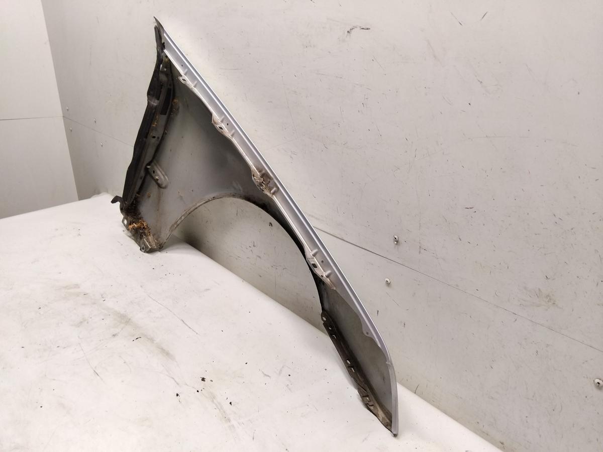 Mercedes C203 Sportcoupe original Kotfl&uuml;gel links iridiumsilbermetallic Bj.2006