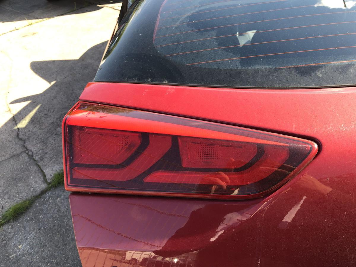Hyundai i20 GB R&uuml;ckleuchte links innen Heckklappe Innenteil Heckleuchte 5 t&uuml;rig