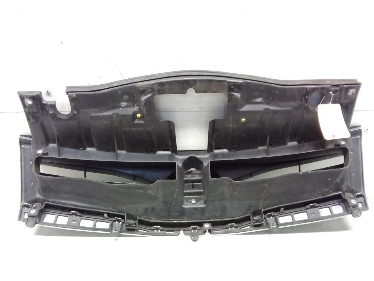 Suzuki Grand Vitara 2 JT Facelift original K&uuml;hlergrill mit Emblem Bj.2013