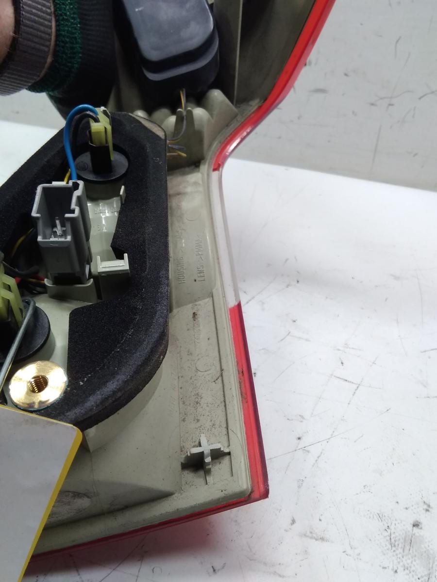 Volvo V70 III original Rückleuchte Heckleuchte oben links LED Bj.2010