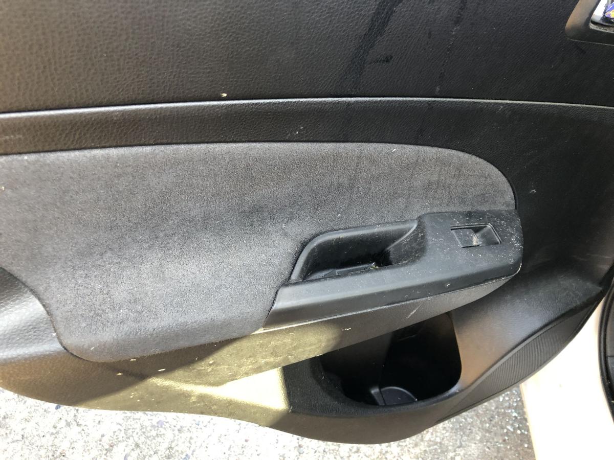 Suzuki Swift NZ T&uuml;rverkleidung T&uuml;r hinten links Fond EFH Alcantara Microfaser