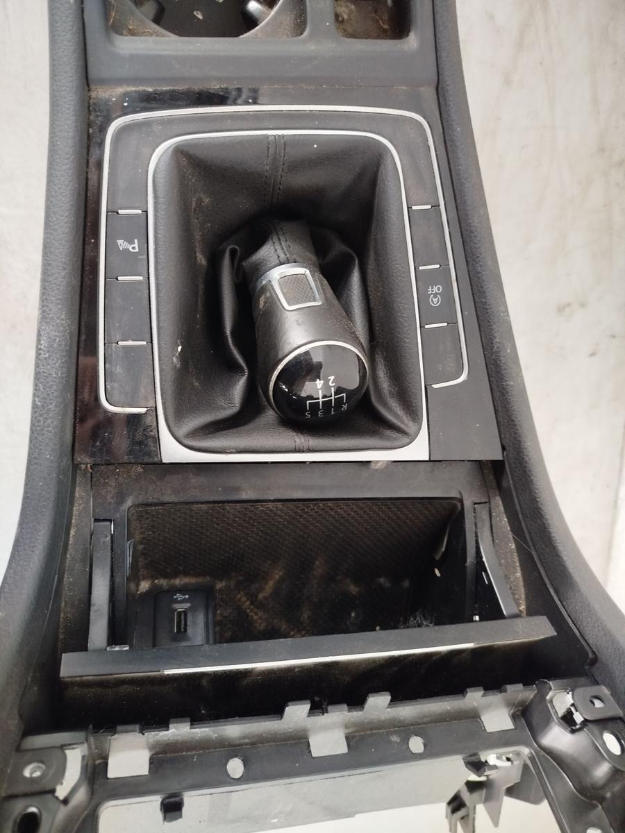 VW Golf 7 VII 5G AU Variant Mittelarmlehne vorn Tunnel Schaltkulisse Verkleidung