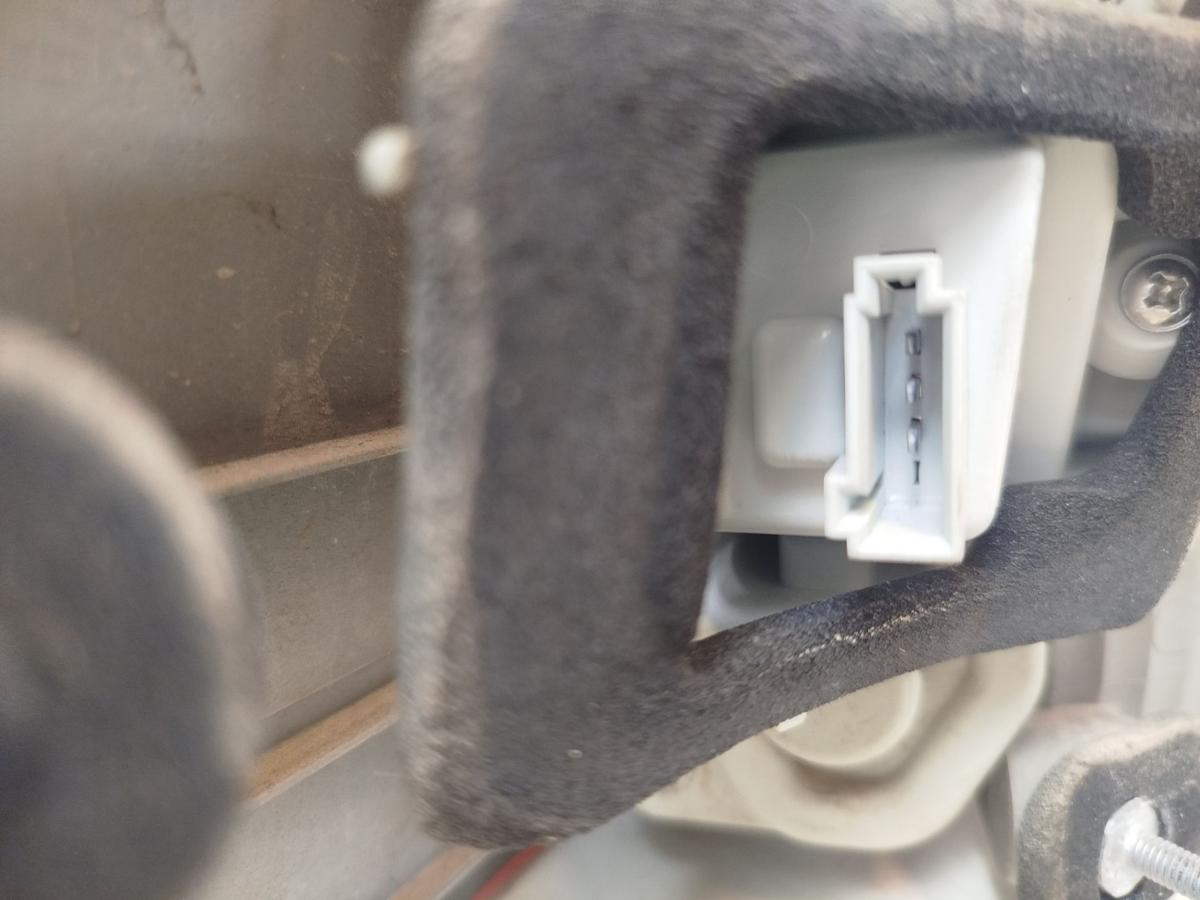 Opel Vectra C Caravan ab 05 R&uuml;ckleuchte au&szlig;en rechts Ecke Kombi rot silber