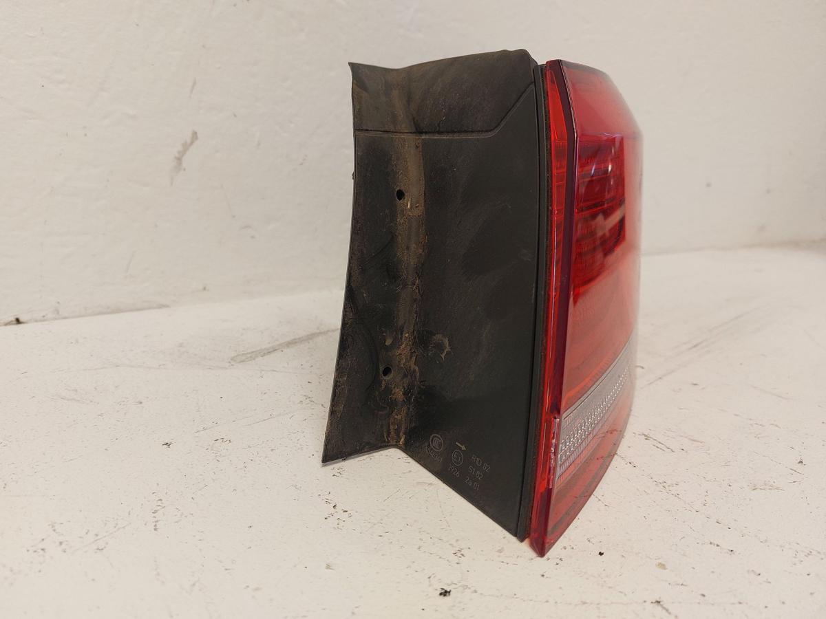 VW Passat 3G B8 Limo Rückleuchte rechts Rücklicht Außenteil mit LED Heckleuchte VW Passat 3G B8 Limo Rückleuchte rechts Rücklicht Außenteil mit LED Heckleuchte