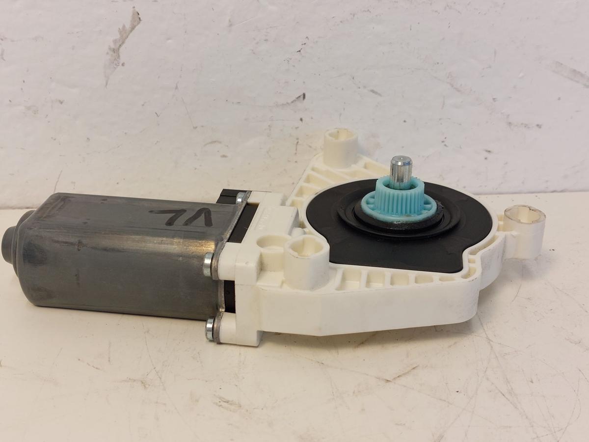 VW Passat 3G B8 Limo Fensterhebermotor vorn links Hebermotor Fahrerseite